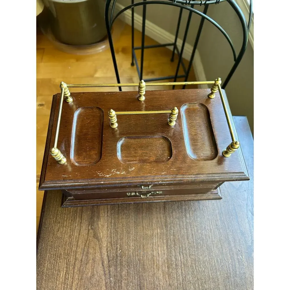 Unbranded jewelry box